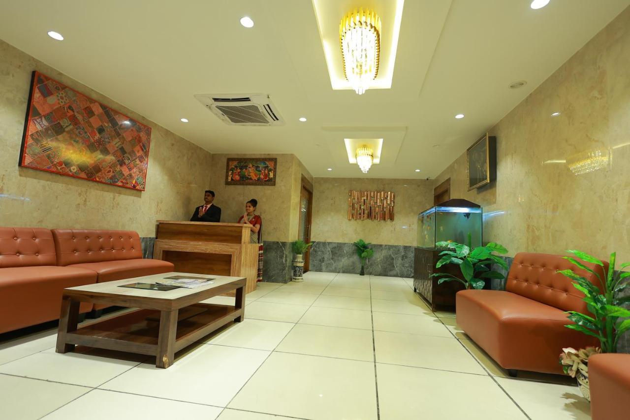 Svm Grand Ramanthapur 2*
